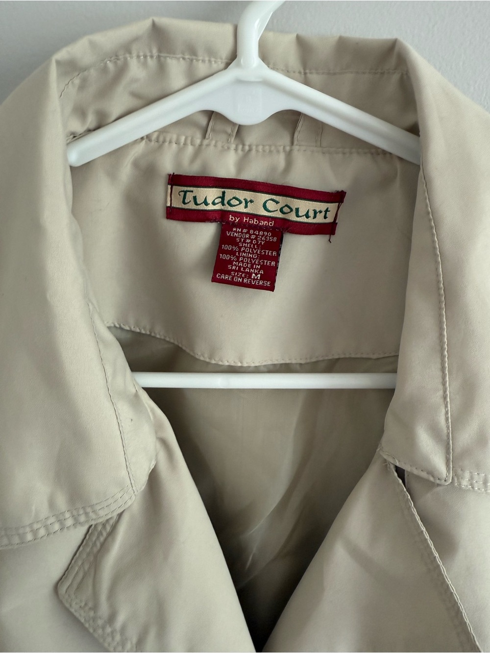 Tudor Court by Haband Women's Light Beige Short Trench Coat with Belt - Picture 2 of 7